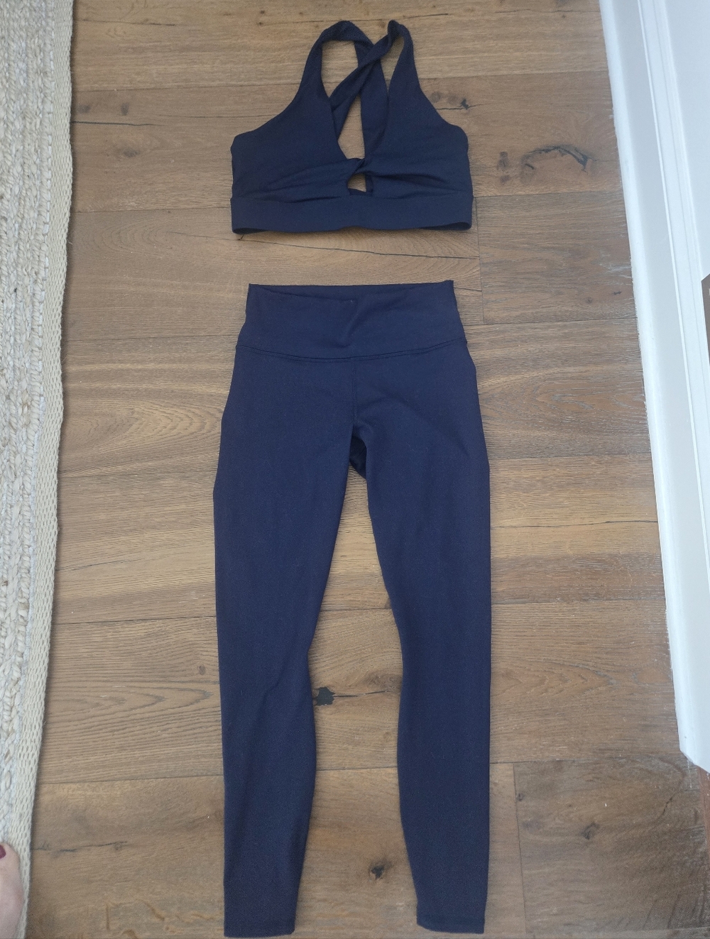 Navy Cross-Back Sports Bra & High-Waist Leggings Set